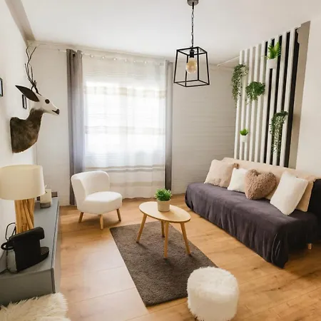 アパート Au Coeur Des Alpes Et Parking Gratuit