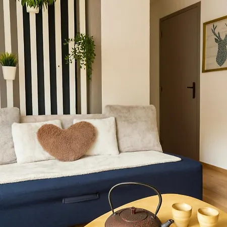 Au Coeur Des Alpes Et Parking Gratuit 克莱恩 蒙塔纳